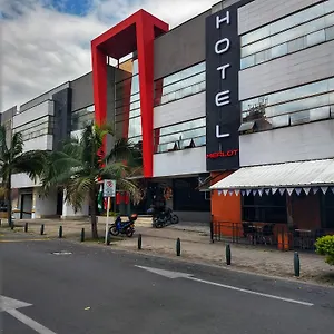 Merlott 70 Hotel