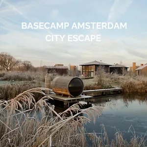 https://the-unbound.amsterdamhotelsnl.com