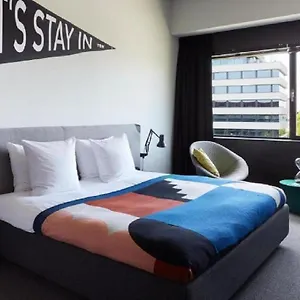 https://tsh-amsterdam-west.amsterdamhotelsnl.com