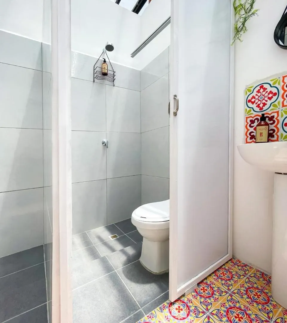 Baku Laureles Hostel Medellin 0*,  Colombia